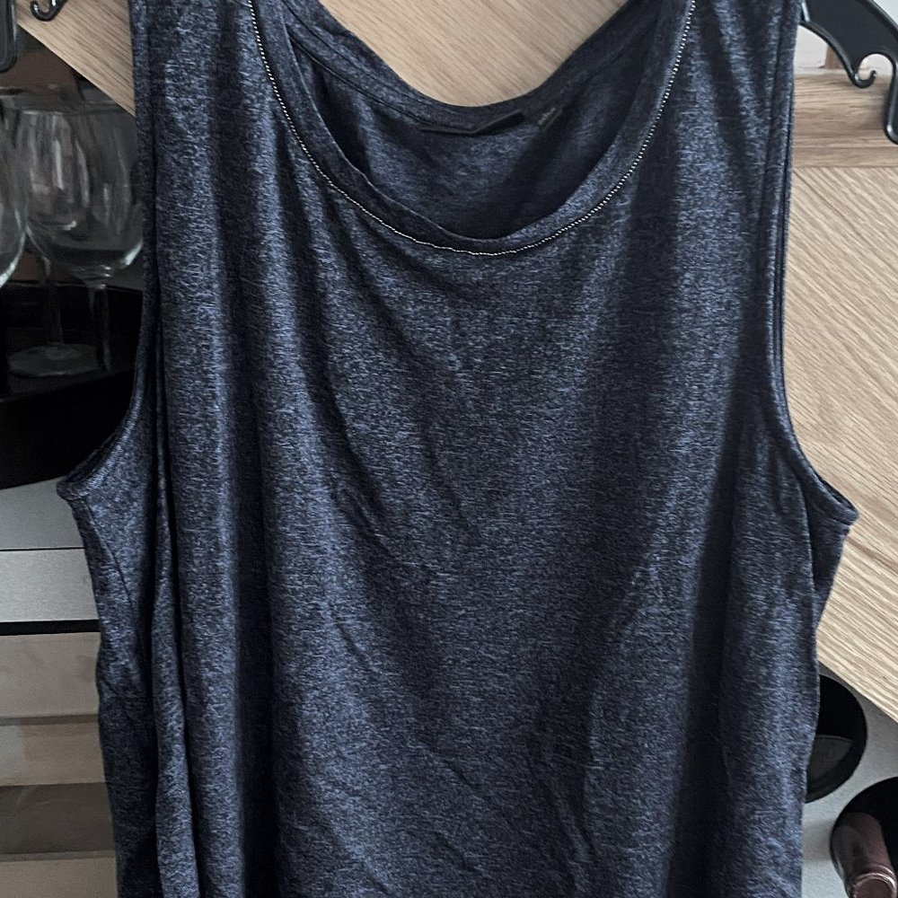 APT9 Sleeveless Top with flattering overlay and pretty trim around neckline, L